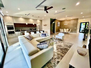1620 NE 6th St in Fort Lauderdale, FL - Building Photo - Building Photo
