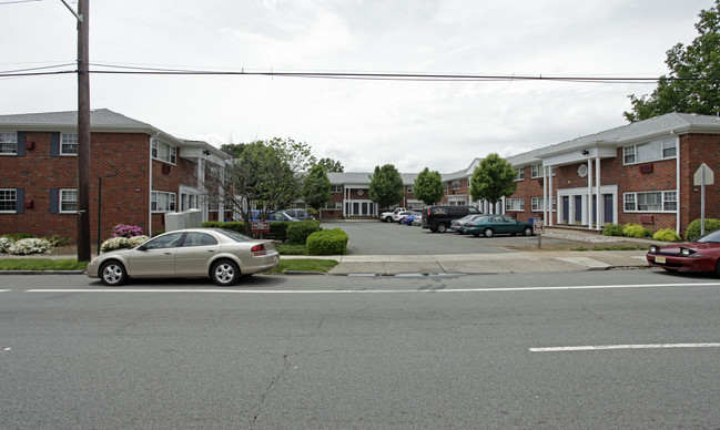 Ralson Apartments in Paterson, NJ - Building Photo - Building Photo