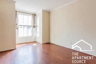 3036 N Seminary Ave, Unit 1 in Chicago, IL - Building Photo - Building Photo
