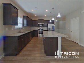 346 Crandon Rd in Mount Holly, NC - Building Photo - Building Photo