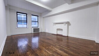 145 W 55th St in New York, NY - Building Photo