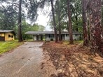 5521 Queen Elizabeth Ln