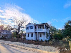 375 Hooker Rd in Wilmington, NC - Building Photo - Building Photo