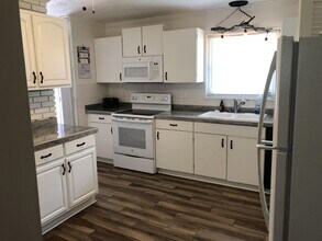 7521 Cathy Rd in Knoxville, TN - Building Photo - Building Photo