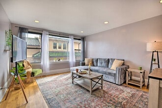 7423 N Sheridan Rd in Chicago, IL - Building Photo - Building Photo