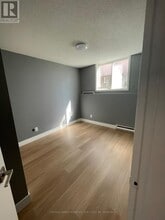 55 McAlpine Ave S in Welland, ON - Building Photo - Building Photo