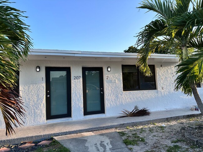 property at 207 NW 7th St