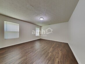 11424 Long Lake Dr in Indianapolis, IN - Building Photo - Building Photo