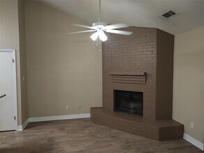 2505 Howellwood Way in Austin, TX - Building Photo - Building Photo