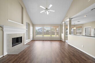 19335 Lincoln Heights Ln in Richmond, TX - Building Photo - Building Photo