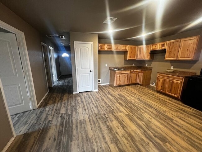 1323 E 14th St in Lubbock, TX - Building Photo - Building Photo