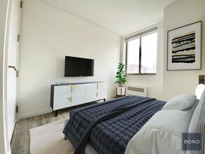 520 W 43rd St in New York, NY - Building Photo - Building Photo