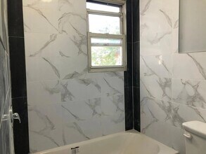 79 Myrtle Ave, Unit 2 in Jersey City, NJ - Building Photo - Building Photo