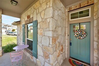 456 Red Matador Ln in Leander, TX - Building Photo - Building Photo