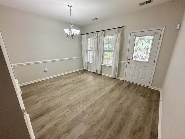 126 Deep Gap Ct in Charlotte, NC - Foto de edificio - Building Photo