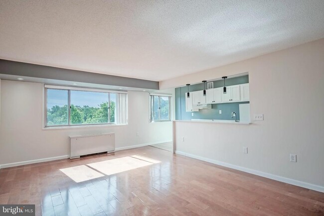 property at 2500 N Van Dorn St