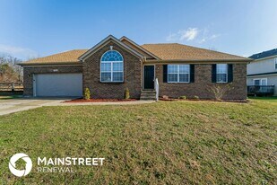 11101 Meadow Run Rd in Louisville, KY - Building Photo