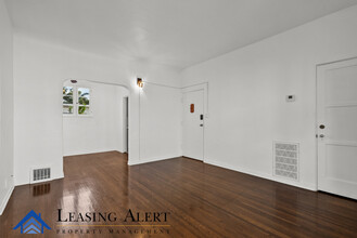 8214 Norton Ave in West Hollywood, CA - Building Photo - Building Photo