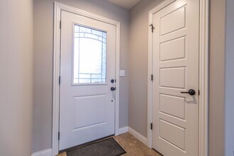 2705 Iron Gate Dr in Columbia, MO - Building Photo - Building Photo