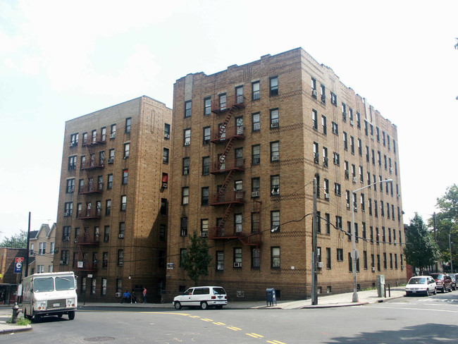 80 W 170th St