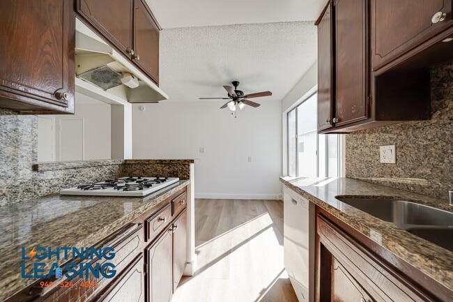 3648 Vinton Ave in Los Angeles, CA - Building Photo - Building Photo