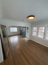 1555 32nd St in Sacramento, CA - Building Photo - Building Photo