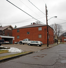 167 N Portage Path in Akron, OH - Building Photo - Building Photo