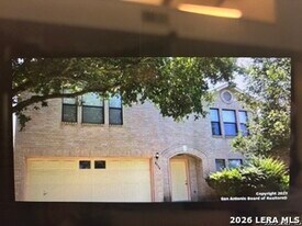 8534 Park Olympia in Universal City, TX - Building Photo