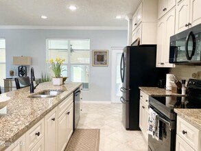 1041 Plantation Dr in Panama City, FL - Building Photo - Building Photo