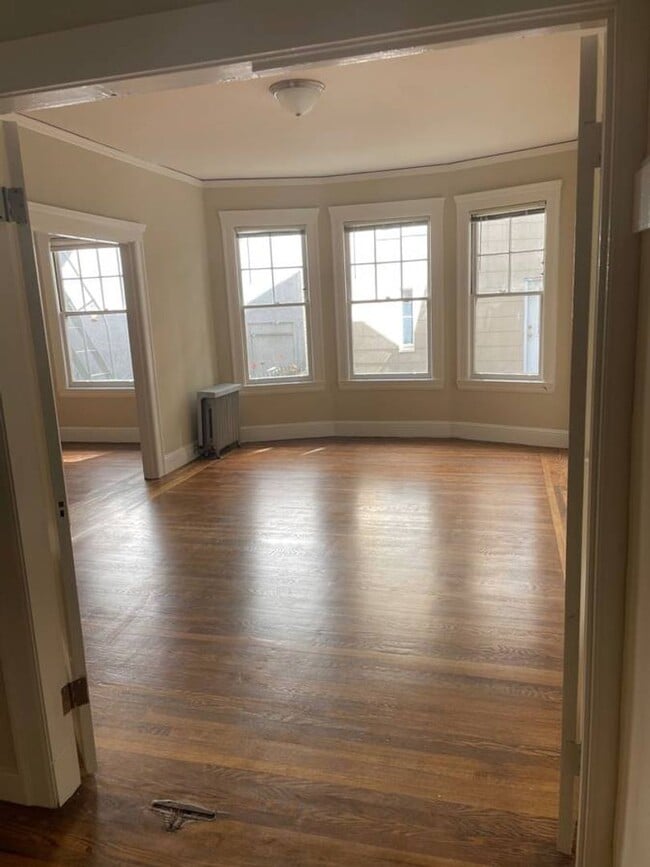 1229 Chestnut St in San Francisco, CA - Building Photo - Building Photo