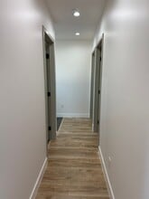 4931 E San Rafael St in Compton, CA - Foto de edificio - Building Photo