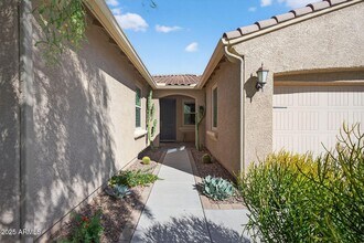 8984 W Diana Ave in Peoria, AZ - Building Photo - Building Photo