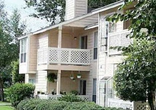 Three Oaks Apartments in Cowpens, SC - Foto de edificio - Building Photo