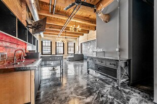 412 1st Ave, Unit #1