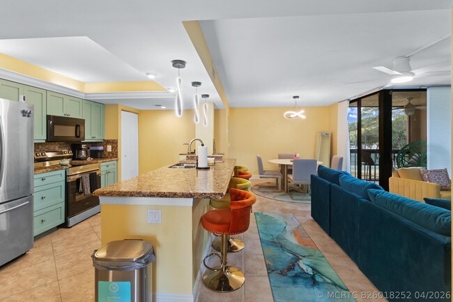 property at 500 Egret Cir