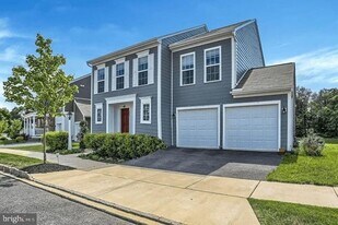 613 Line Rd in Mechanicsburg, PA - Building Photo