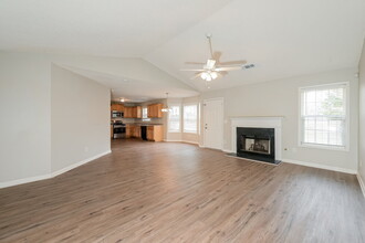 705 Signature Trce in Palmetto, GA - Building Photo - Building Photo