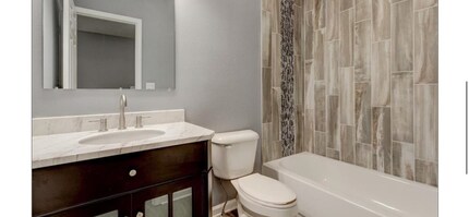 1259 10th St, Unit 1 in Des Moines, IA - Building Photo - Building Photo