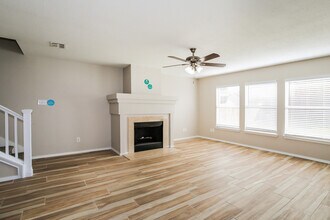 324 Ellicott Dr in Roanoke, TX - Building Photo - Building Photo