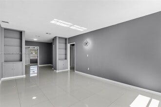 2221 SW 13th St in Miami, FL - Building Photo - Building Photo