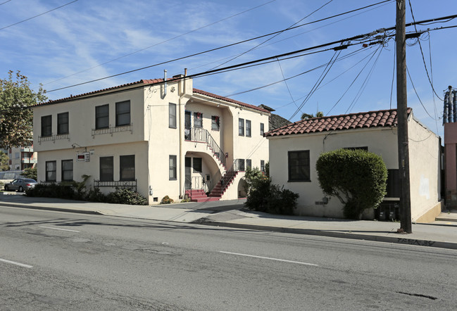 Casa Morada in Long Beach, CA - Building Photo - Building Photo