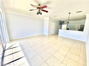 1164 Oxford Ln in Naples, FL - Foto de edificio - Building Photo