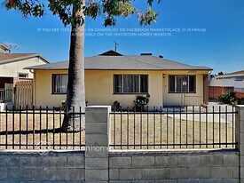 12000 Lorne St in Los Angeles, CA - Building Photo