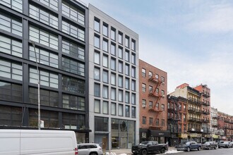260 Bowery in New York, NY - Building Photo - Building Photo