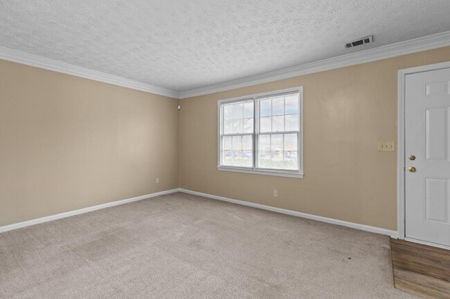 375 Dixie Ct in Lawrenceville, GA - Building Photo - Building Photo