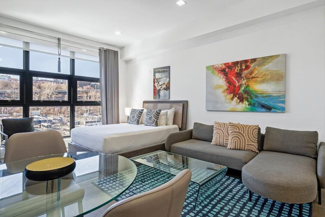 1408 Clinton St in Hoboken, NJ - Building Photo