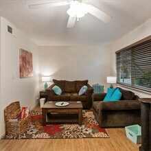 6136 Hidden Cove in Corpus Christi, TX - Building Photo - Building Photo