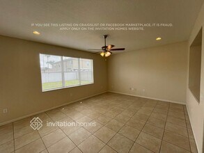 10604 Bamboo Rod Cir in Riverview, FL - Foto de edificio - Building Photo