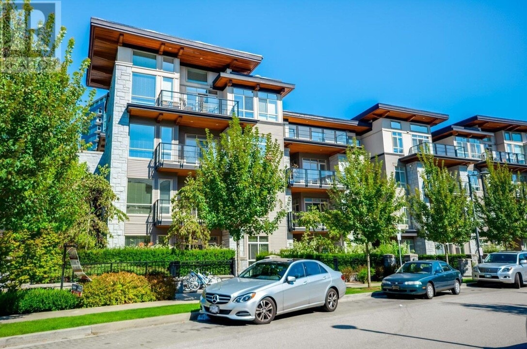5777-5777 Birney Ave in Vancouver, BC - Building Photo
