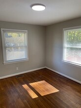 10 W Twenty-Eighth St in Winston-Salem, NC - Building Photo - Building Photo